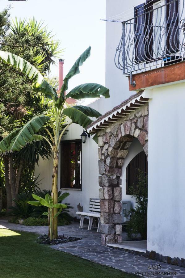 Los Flamingos Acomodação com café da manhã La Maddalena  Exterior foto